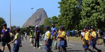 Movimento escoteiro reúne mais de 4 mil pessoas em evento no Rio
