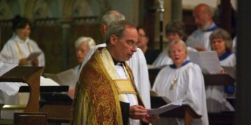 Igreja Anglicana torna definitiva a bênção para uniões gays