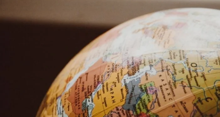 Cristianismo global enfrentará grandes desafios em 2026, apesar dos sinais de crescimento, revela novo estudo