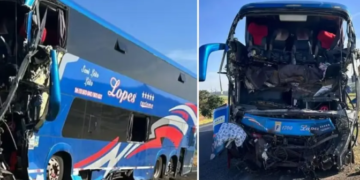 Ônibus com missionários bate em carreta e deixa dois mortos em MG