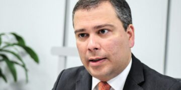 STF tem 2 votos para manter preso ex-presidente do BRB no caso Master