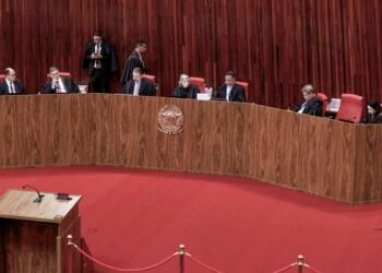 TSE cassa mandato do governador de Roraima e determina novas eleições
