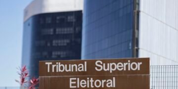 TSE tem maioria para cassar mandato do governador de Roraima