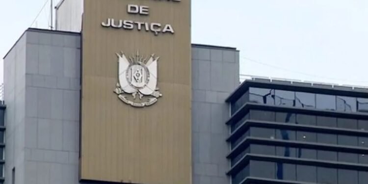 Justiça condena igreja a indenizar fiéis que foram vítimas de fraude
