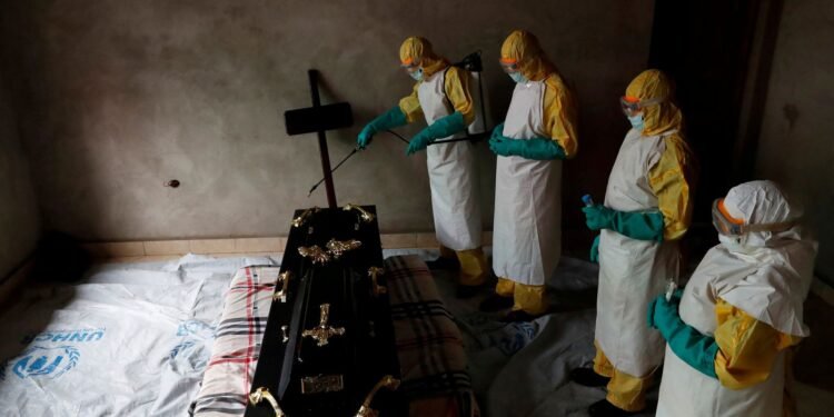 OMS: continente africano tem 139 mortes suspeitas em surtos de ebola