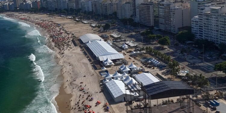 Marinha alerta para mar com ressaca e ondas de 3 metros na orla do Rio