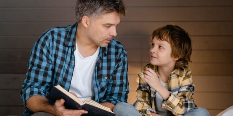 Apenas 29% dos pais americanos oram com os filhos com frequência, revela pesquisa