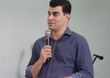 “A fé verdadeira nasce quando reconhecemos nossa cegueira espiritual”, diz pastor