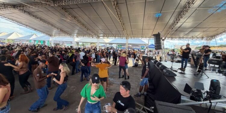 Festa do Trabalhador reúne público e movimenta Porto Velho