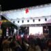 Entre abraços e homenagens, famílias transformam a Praça do Abobrão em palco de afeto
