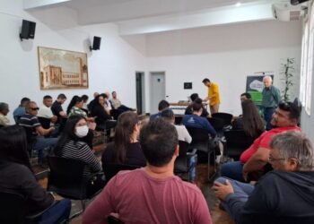 Sonho da regularização fundiária avança após reunião no Prédio do Relógio