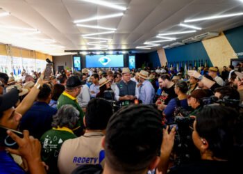 Rádios, emissoras de TV, portais de notícias, redes sociais e comunicação institucional levam a RRSI ao Brasil e ao mundo