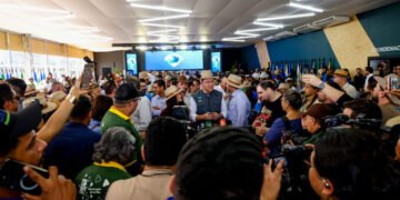 Rádios, emissoras de TV, portais de notícias, redes sociais e comunicação institucional levam a RRSI ao Brasil e ao mundo