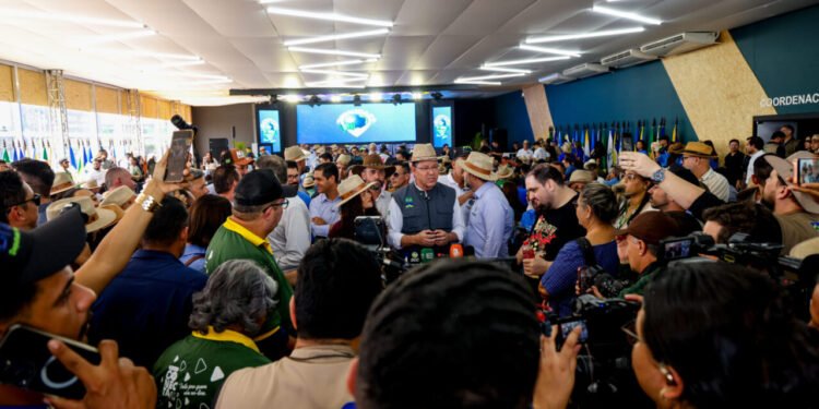 Rádios, emissoras de TV, portais de notícias, redes sociais e comunicação institucional levam a RRSI ao Brasil e ao mundo