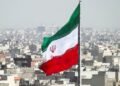 Cristã perseguida pelo regime iraniano é condenada a 9 anos de prisão