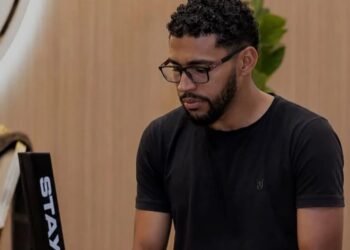 Músico baleado ao sair de culto na Baixada Fluminense falece