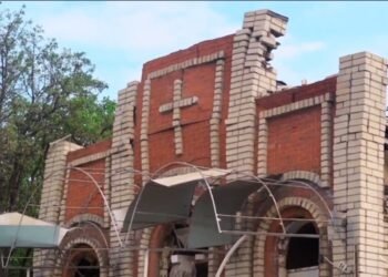 Rússia danifica igreja na Ucrânia com segundo atentado a bomba