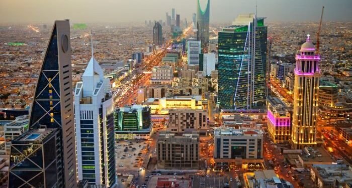 Arábia Saudita continua sendo um lugar difícil para os cristãos, apesar das pequenas melhorias