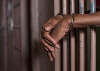 Falso profeta disse a fiel que fazer sexo com ele a protegeria