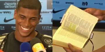 ‘Temos que pregar’, diz jogador do Corinthians flagrado com Bíblia
