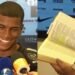 ‘Temos que pregar’, diz jogador do Corinthians flagrado com Bíblia
