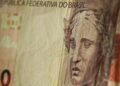 Governo de SP aplica multa recorde de R$ 1 bilhão contra Fast Shop