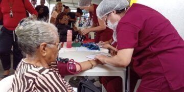 Atendimentos médicos e práticas integrativas para ação especial de Dia das Mães na Zona Sul