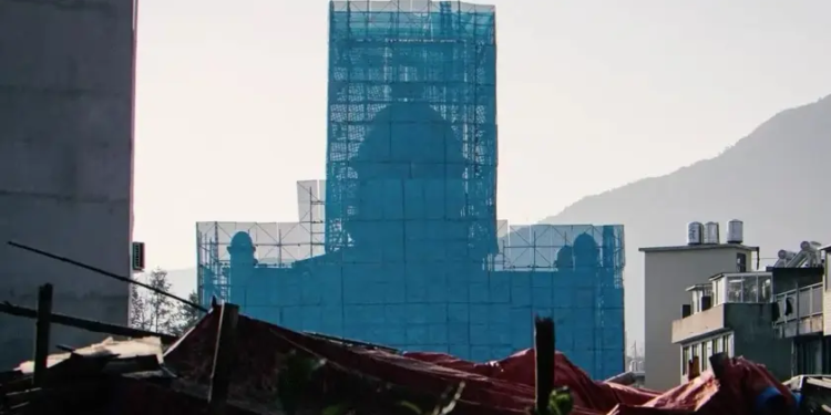 Igreja é demolida e 4 fiéis são presos na China