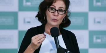 Justiça da Itália nega extradição da Carla Zambelli para o Brasil