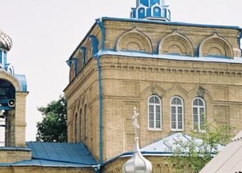 festa em igreja resulta na prisão de 50 cristãos