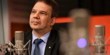 “Vamos tirar de presídio a marca de escritório do crime”, diz ministro