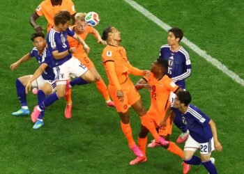 Japão arranca empate e Costa do Marfim vence Equador com gol no fim