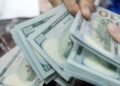 Dólar sobe a R$ 5,20 e volta a atingir maior valor em três meses