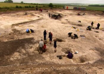 Arqueólogos encontram em túmulos romanos raro corante púrpura mencionado na Bíblia