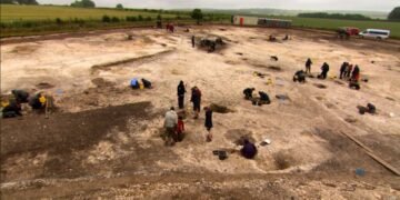 Arqueólogos encontram em túmulos romanos raro corante púrpura mencionado na Bíblia