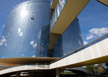 MPF pede anulação de nova licença de pré-sal e cita risco climático
