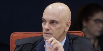 AGU vai pedir para atuar em processo contra Moraes nos EUA