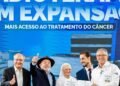 Lula entrega aparelhos de radioterapia em São Paulo