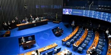Senado derruba resolução sobre aborto legal em menores sem a autorização dos pais