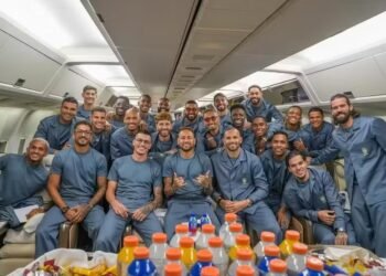 Seleção brasileira chega aos Estados Unidos para a Copa do Mundo