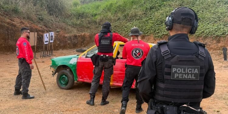 Policiais penais participam de cursos de combate veicular e tecnologias não letais em Nova Mamoré e Guajará-Mirim