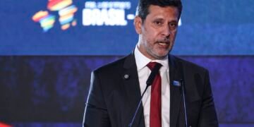 MEC: queda do analfabetismo no Brasil é ligada a políticas na educação