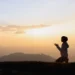 Como ver beleza na dor: um devocional cristão inspirador