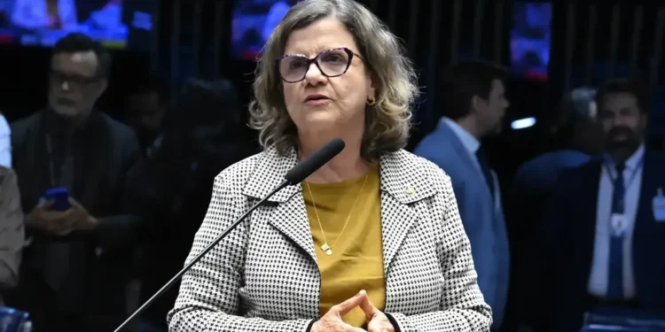 Teresa Leitão é escolhida para liderar governo no Senado