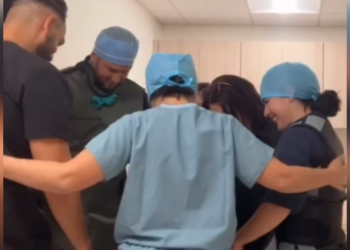 Equipe médica ora por pacientes antes das cirurgias: “Que sejamos instrumentos de cura”