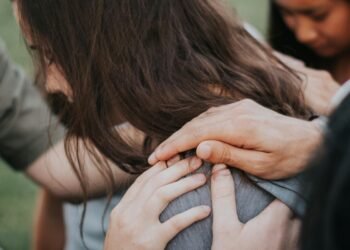PL em Porto Alegre quer punir apoio espiritual a pessoas que querem deixar homossexualidade