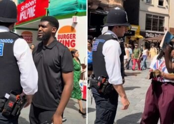 Policial interrompe pregação de rua em Londres por considerá-la ofensiva