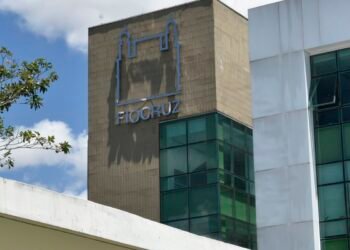 Fiocruz e farmacêutica assinam acordo sobre novo antirretroviral