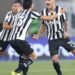 Com gol no último lance, Botafogo bate Santos na volta do Brasileirão