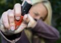 Spray de pimenta para mulher é medida paliativa, diz promotora